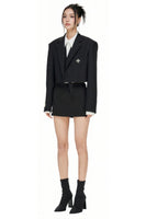 Wide-Shoulder Loose-Fit Short Suit Coat with Cross Design
