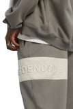 Grey-Green Unisex Badge Sweatpants - Dose